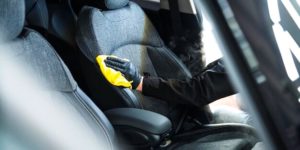 Nettoyage de siège de voiture
