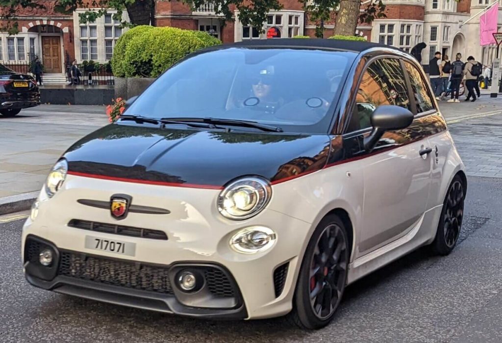 Abarth 595