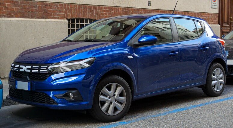 Dacia_Sandero bleue
